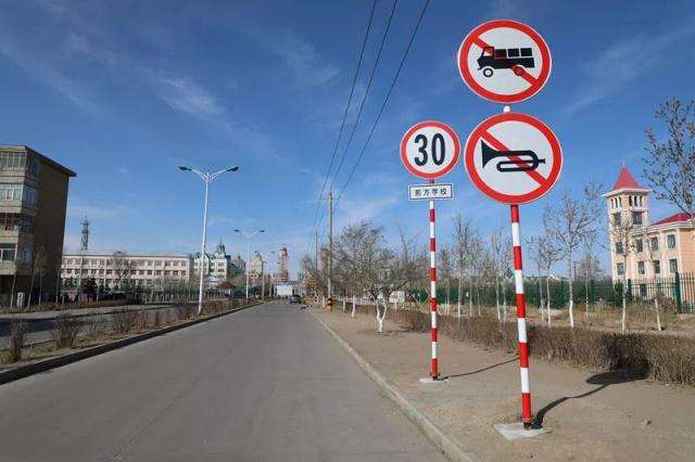 ��ͨ��(bi��o)־�����������c��ˇҪ��